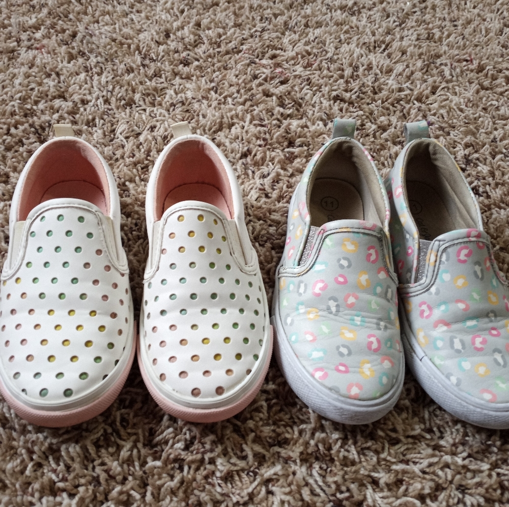 Toddler girl shoes Size 10 old navy white pair. Cat&jack grey pair size 11.
